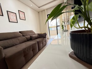 Departamento | Área de sala de estar | Televisión de pantalla plana