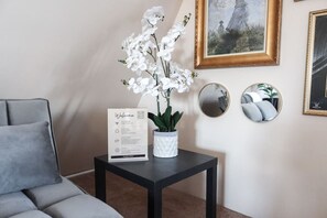 Interior - Cozy studio with AC and WiFi in nice West Orange (West Orange)