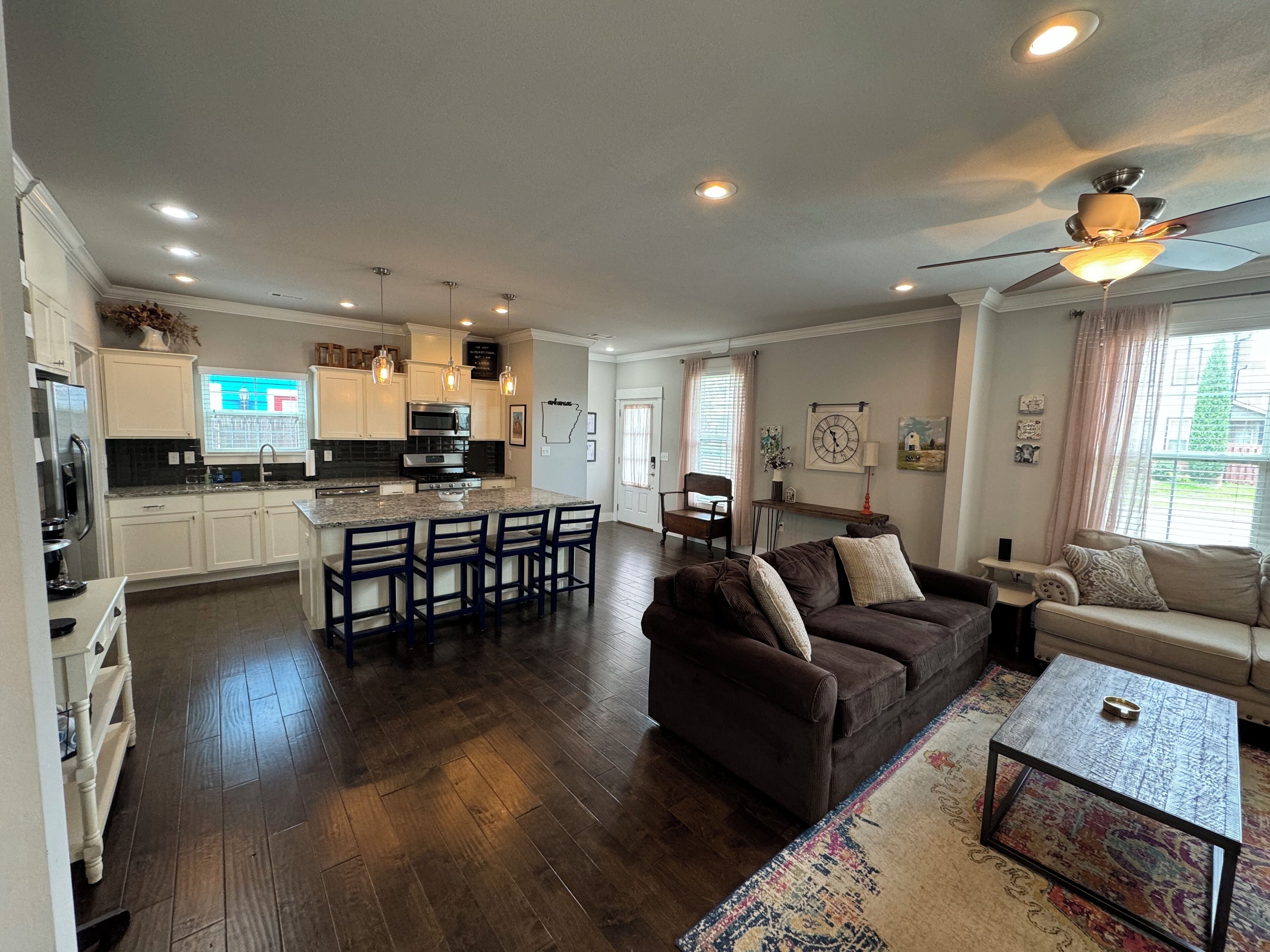 TV connectée, cheminée