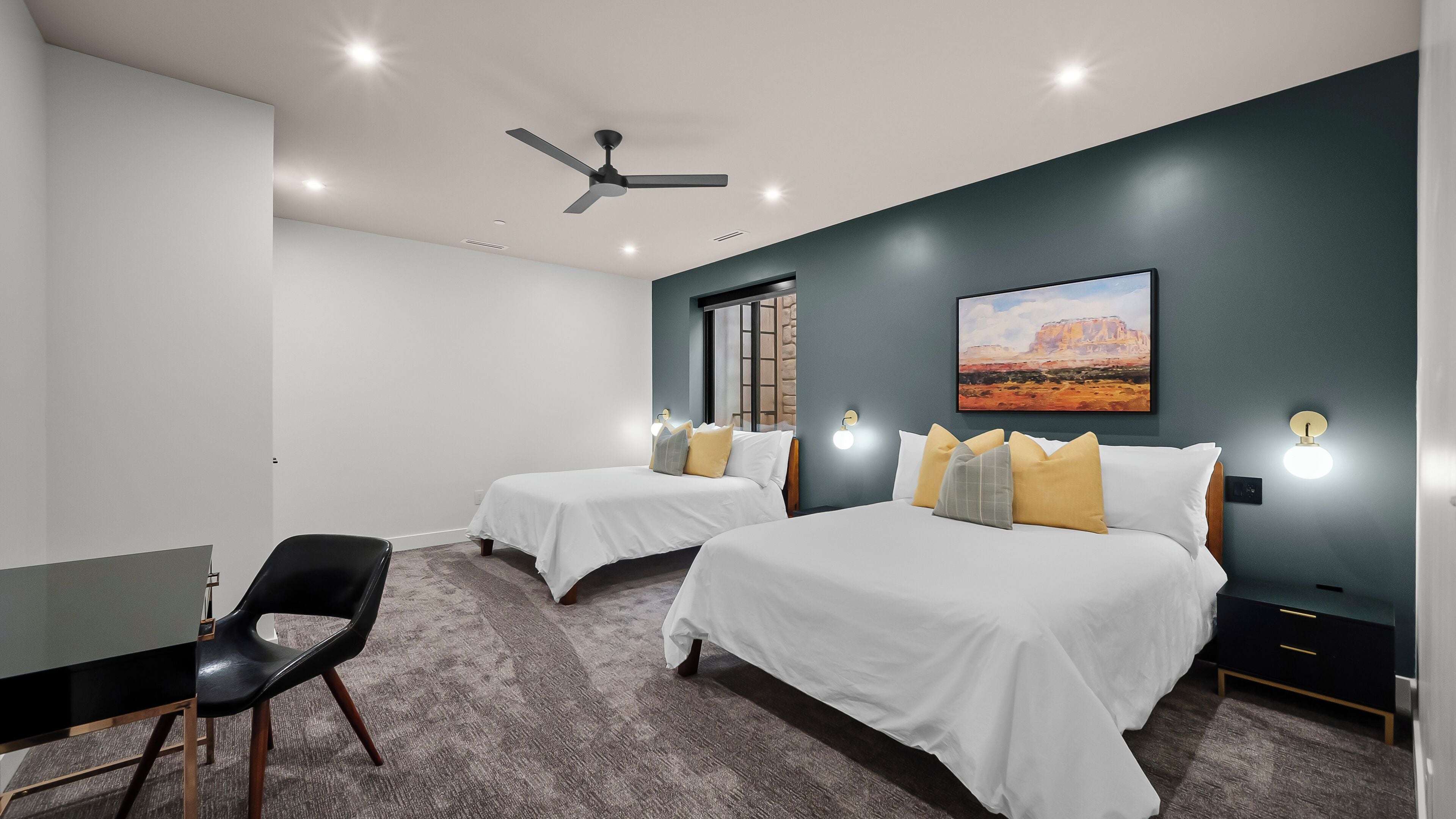 3 bedrooms, desk, free WiFi, bed sheets