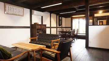 Private Vacation House, Non Smoking | Living area
