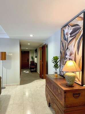 Interior - Spacious 3-bedroom apartment in charming Kuala Lumpur with AC, WiFi (Kuala Lumpur)