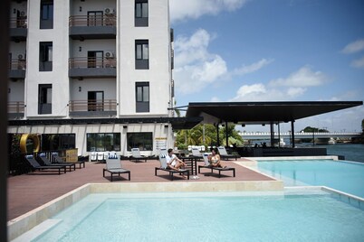 Grand Resort & Residences