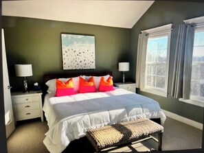 4 bedrooms, iron/ironing board, travel crib, free WiFi