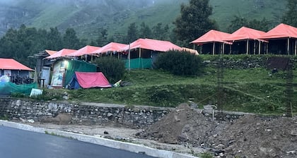 Buddy hikers stay just 1.5 km from Badrinath Temple & 1.5 km from Mana Village