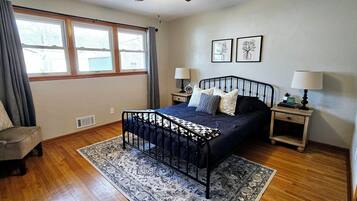 4 sovrum, strykjÀrn/strykbrÀda, wi-fi och sÀngklÀder