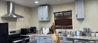 Modern Unit with King Bed in Hanford