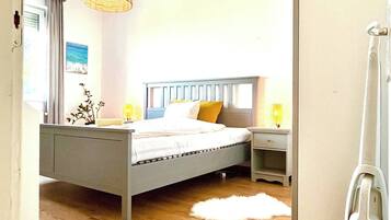 House, 1 Bedroom, Smoking, City View | 2 bedrooms