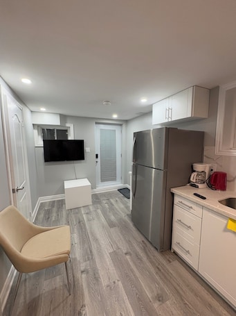 Interior. Brand new 1 bedroom Fully Furnished apartment