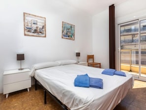 House, Multiple Bedrooms, Terrace - Global Acantilados - By Global Rental Holidays 8544 (Salou)