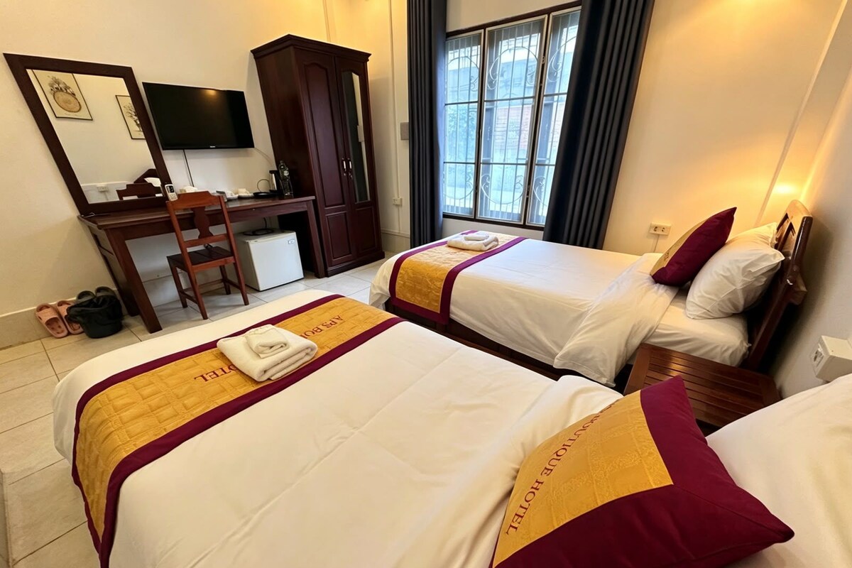 Basic Twin Room | Free WiFi