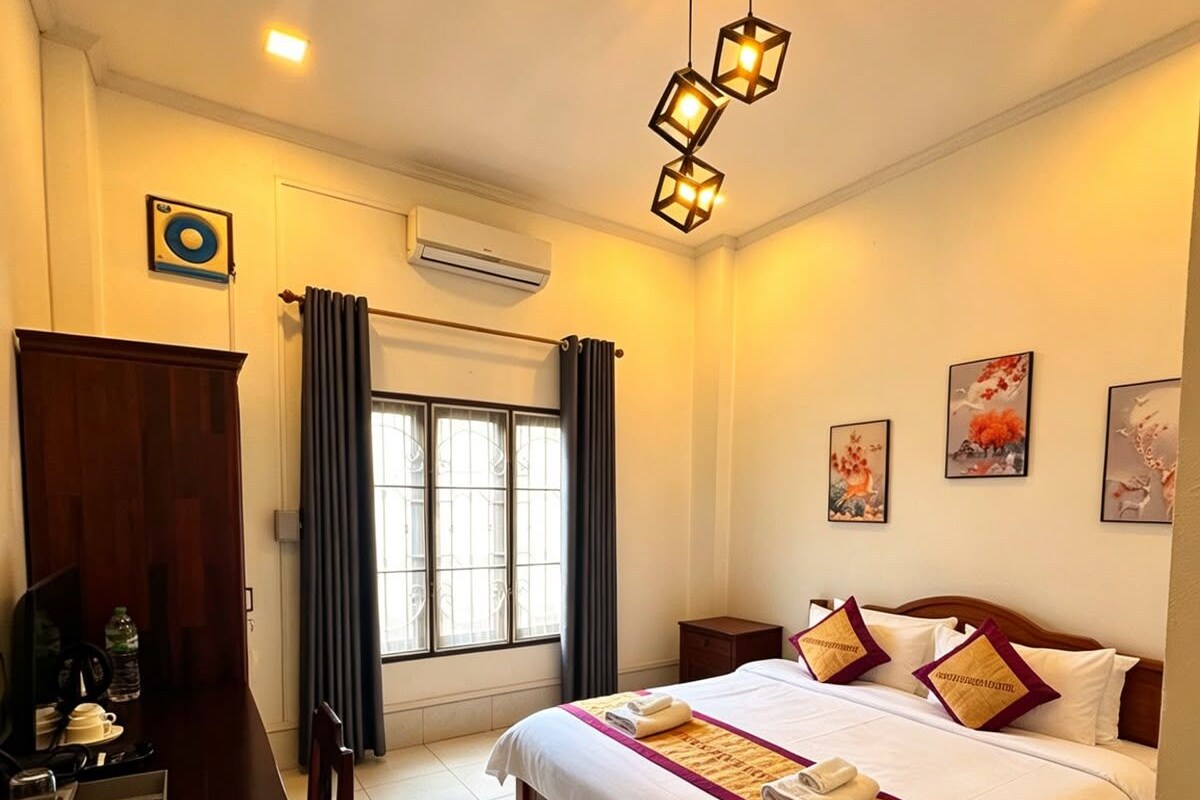Basic Single Room | Free WiFi
