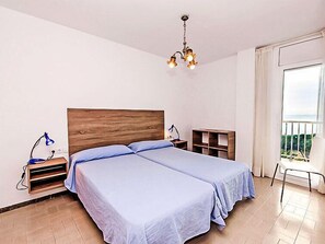 House, 4 Bedrooms, Terrace | 4 bedrooms