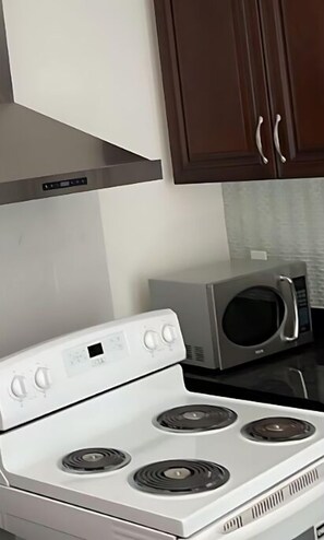 Microwave, oven, stovetop