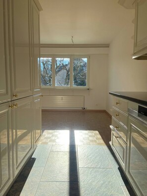 Apartment, 2 Schlafzimmer, Balkon, Gartenblick | Innenbereich