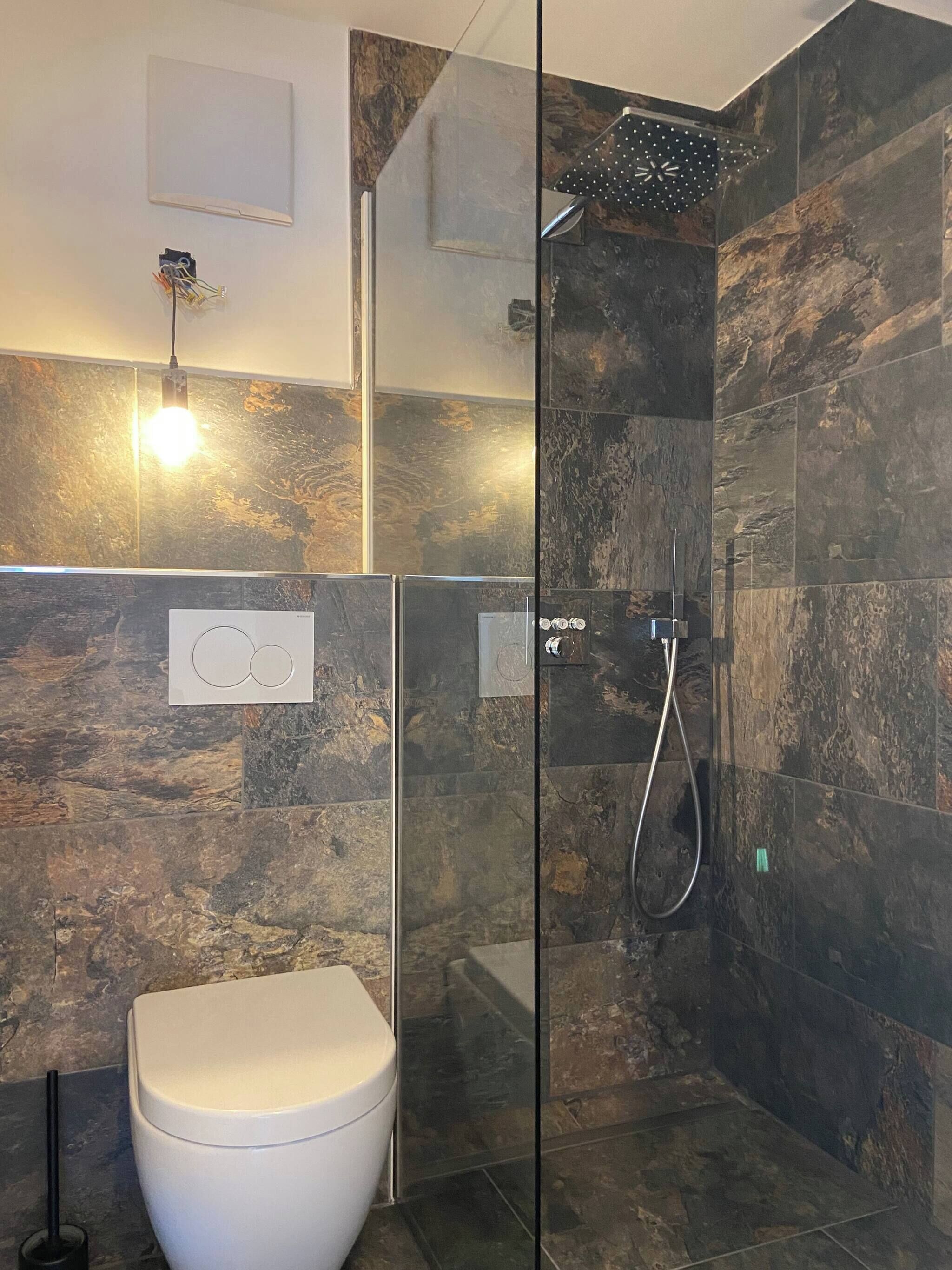 Apartment, 2 Bedrooms, Balcony, Garden View | Bathroom | Toilet paper