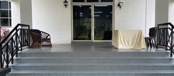 Hotel O Annexe Rest House