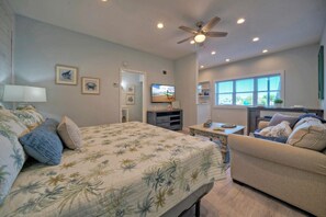 House | 2 bedrooms - 2 Units Beachfront Complex w Pool Pickleball Beach Bliss Bleach Bungalow (Port Aransas)