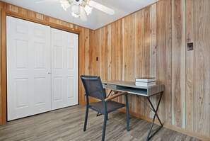 Interior - River Front 7BR House | Family Haven | Sleeps 14! (Fort Erie)