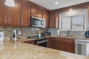 Fridge, microwave, oven, stovetop - Private beach access, Gulf Views, on-site golf car (Santa Rosa Beach)