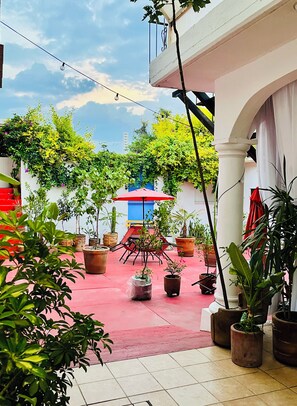 Terrace/patio - Oaxaca SUITE: Relax in the BEST area with a 2 room suite in a perfect base (Oaxaca de Juarez)
