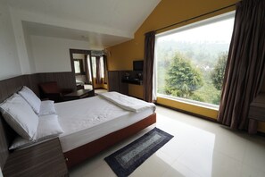 Deluxe Room | View from room - Bison Inn Ooty (Coonoor)