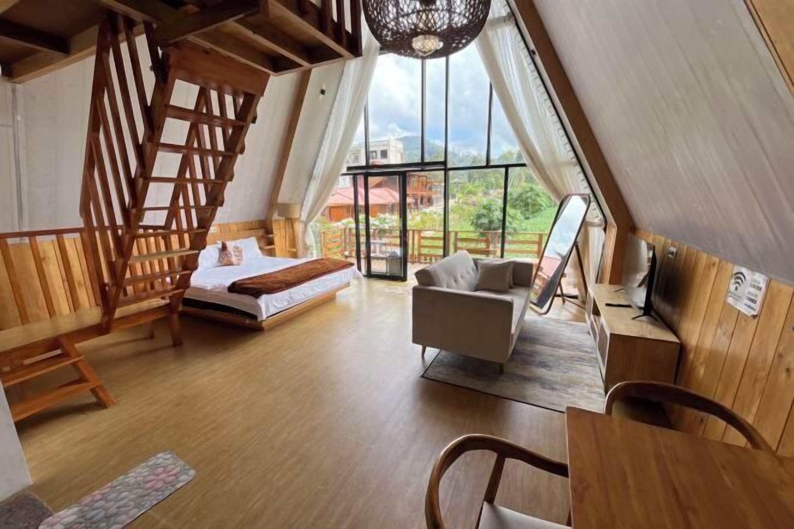 1 bedroom, desk, free WiFi, bed sheets