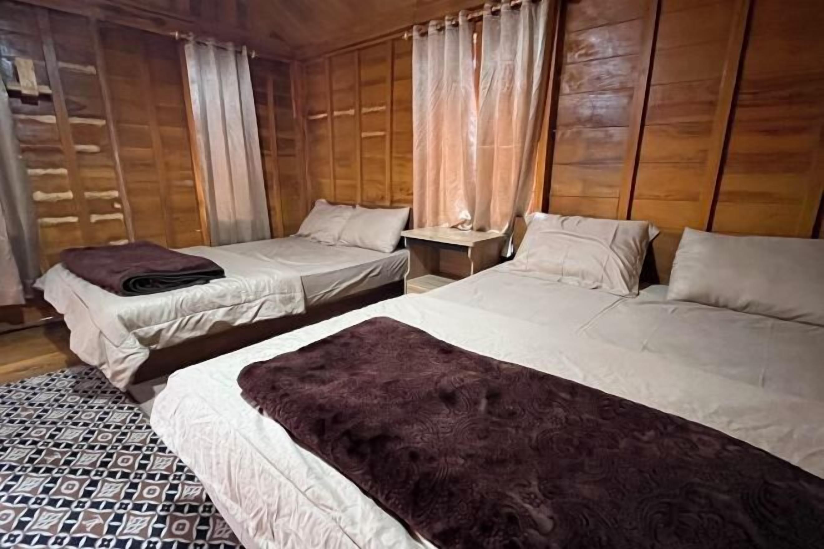 1 bedroom, desk, free WiFi, bed sheets