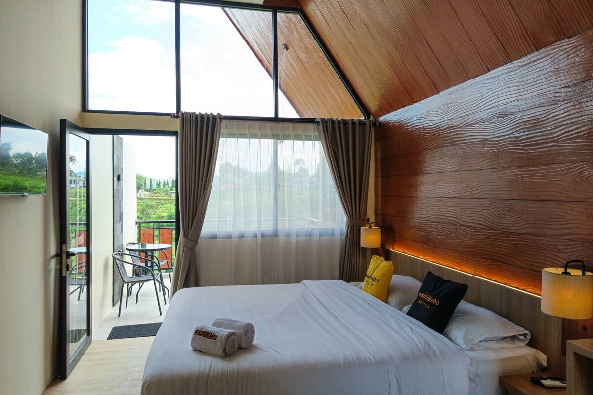 Studiosvit | Skrivbord, gratis wi-fi och sängkläder