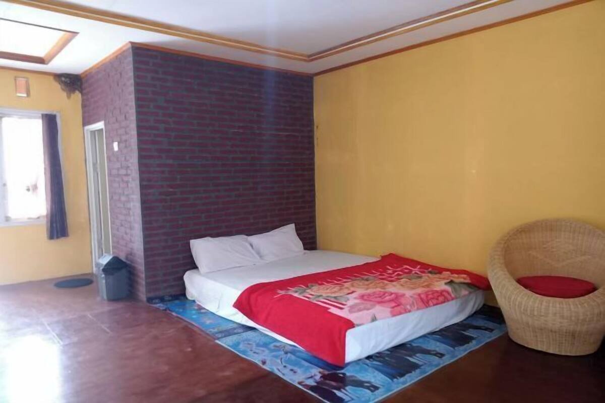 1 bedroom, desk, free WiFi
