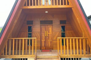 Interior - Villa Tapian Banda (Bukittinggi)
