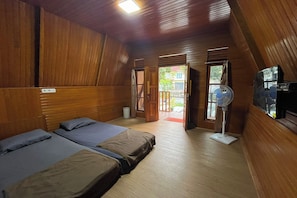 Standard Villa | 1 bedroom, iron/ironing board, free WiFi, bed sheets