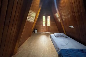 Villa estándar | 1 dormitorio, tabla de planchar con plancha, wifi gratis y ropa de cama
