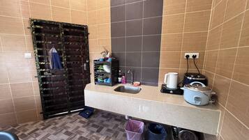 Cafetera/tetera, tetera/pava eléctrica