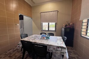 Shared kitchen facilities