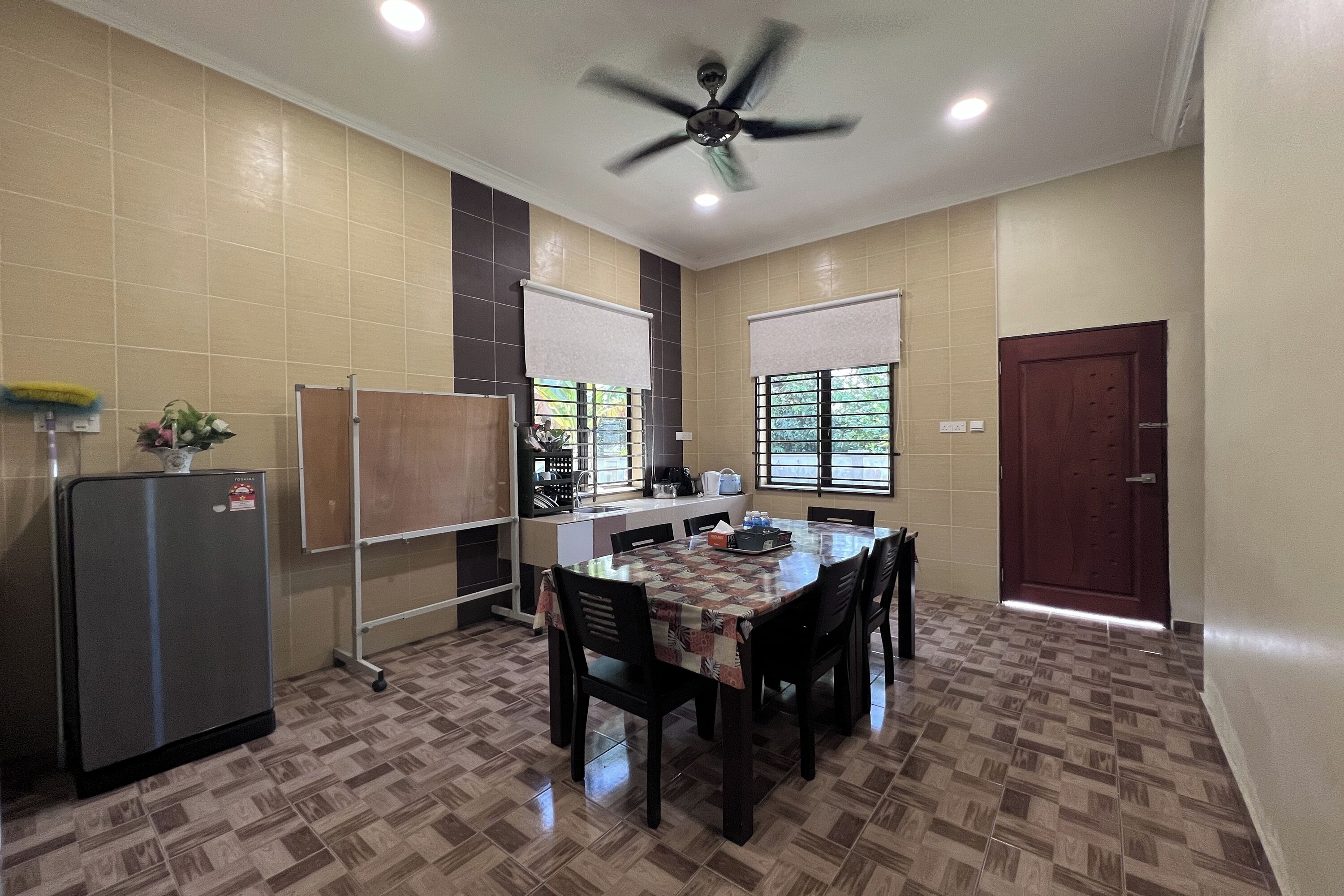 Shared kitchen facilities