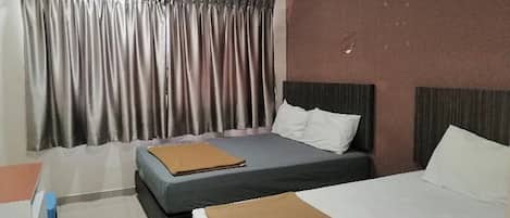 Free WiFi, bed sheets