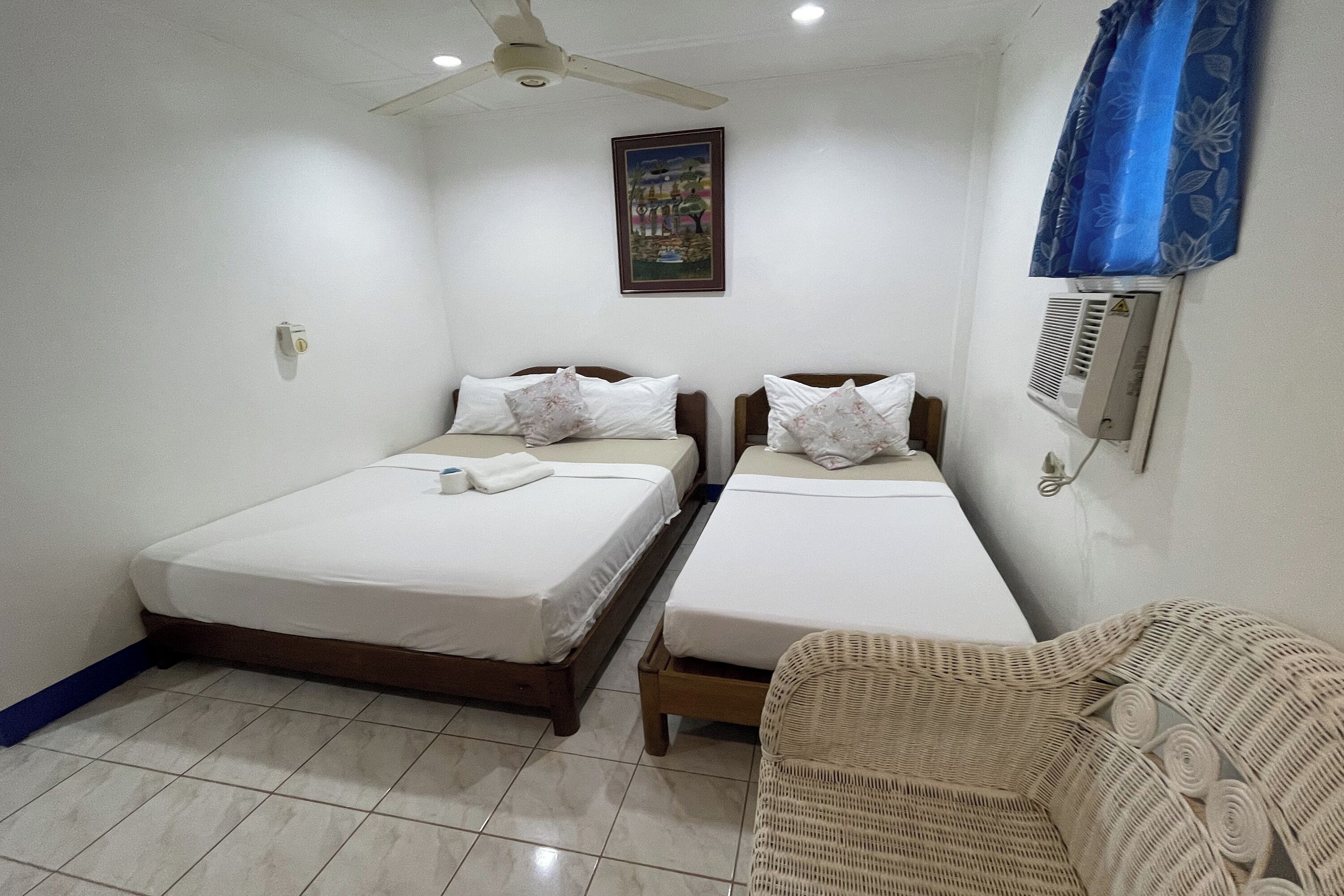 Desk, iron/ironing board, WiFi (free), bed sheets