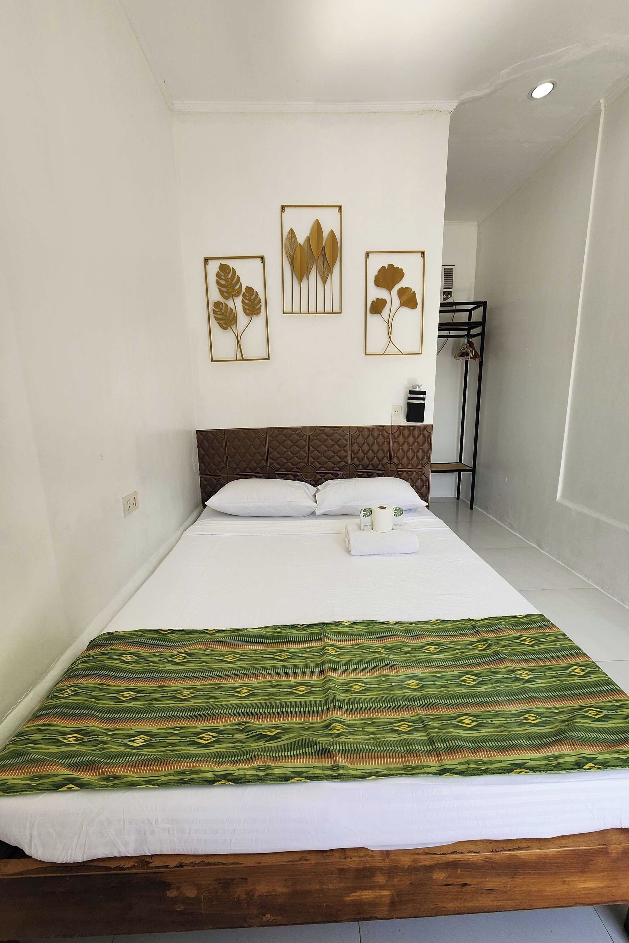 Foto - Green Dale's Travellers Inn Puerto Princesa