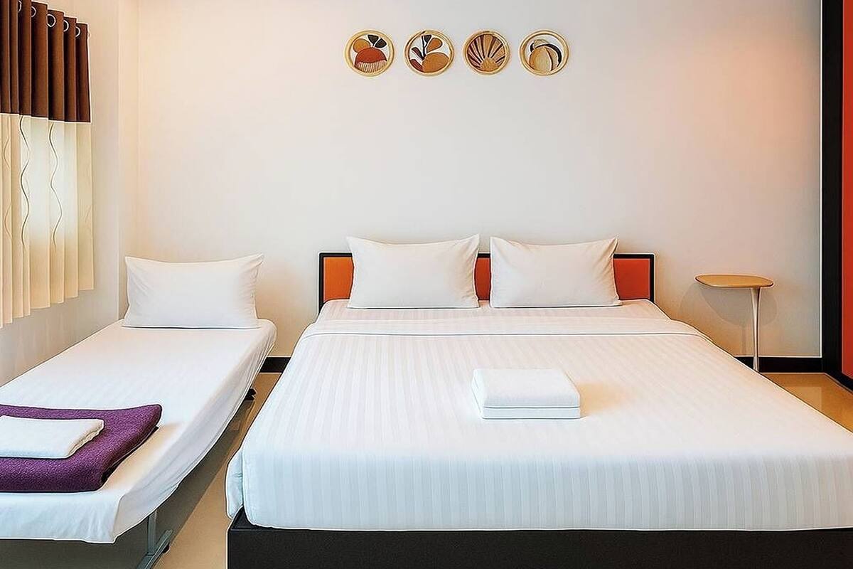 Triple Room