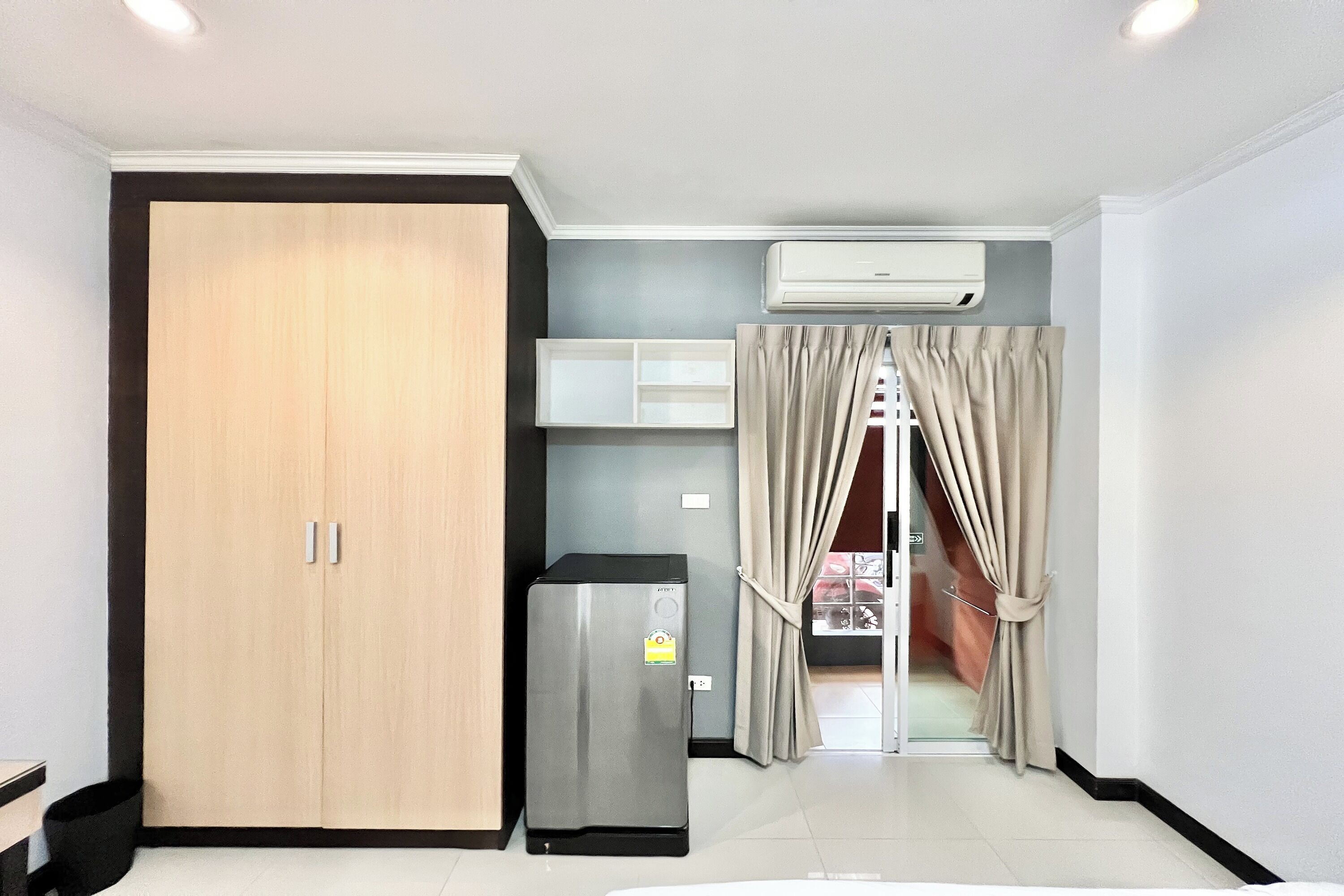 Deluxe Twin Room | Desk, free WiFi, bed sheets