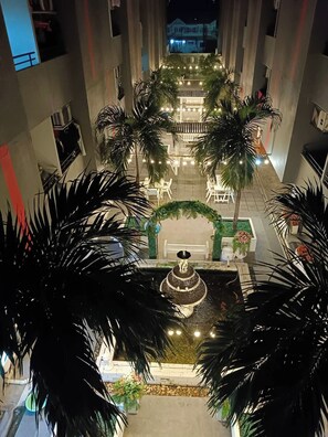 Pemandangan dari properti