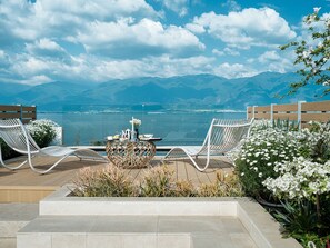 Deluxe Double Room | View from room - LOSTLODGE·Lishu - Dali Shuanglang Erhai Lake (Dali)