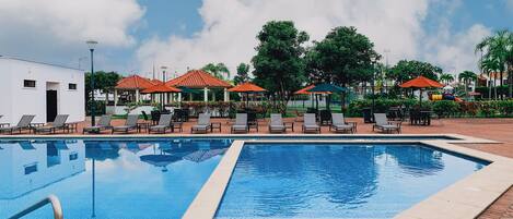 Alberca al aire libre