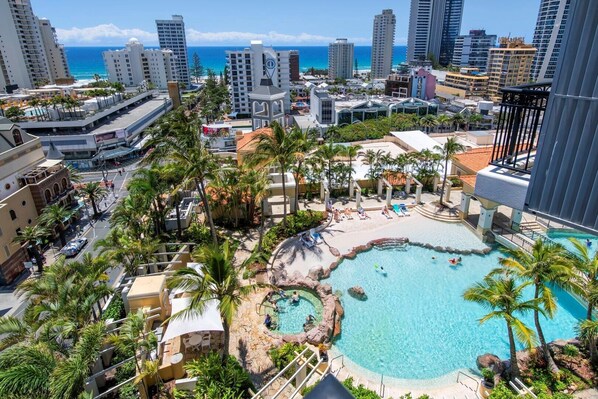 2 Bedroom 2 Bath Ocean View Apartment | Vistas al mar