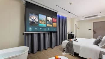 Superior Single Room, City View | Blackout curtains, iron/ironing board, free WiFi