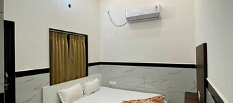 Shree Radhe Radhe Palace