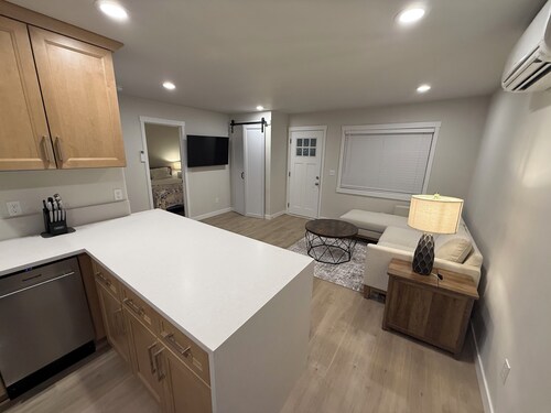 Comfortable Midterm Stay – All Utilities Included