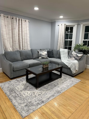 Living area - North End Family  (Manchester)