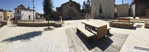 Duplex dans quartier charmant proche centre et toutes commodités, animaux admis